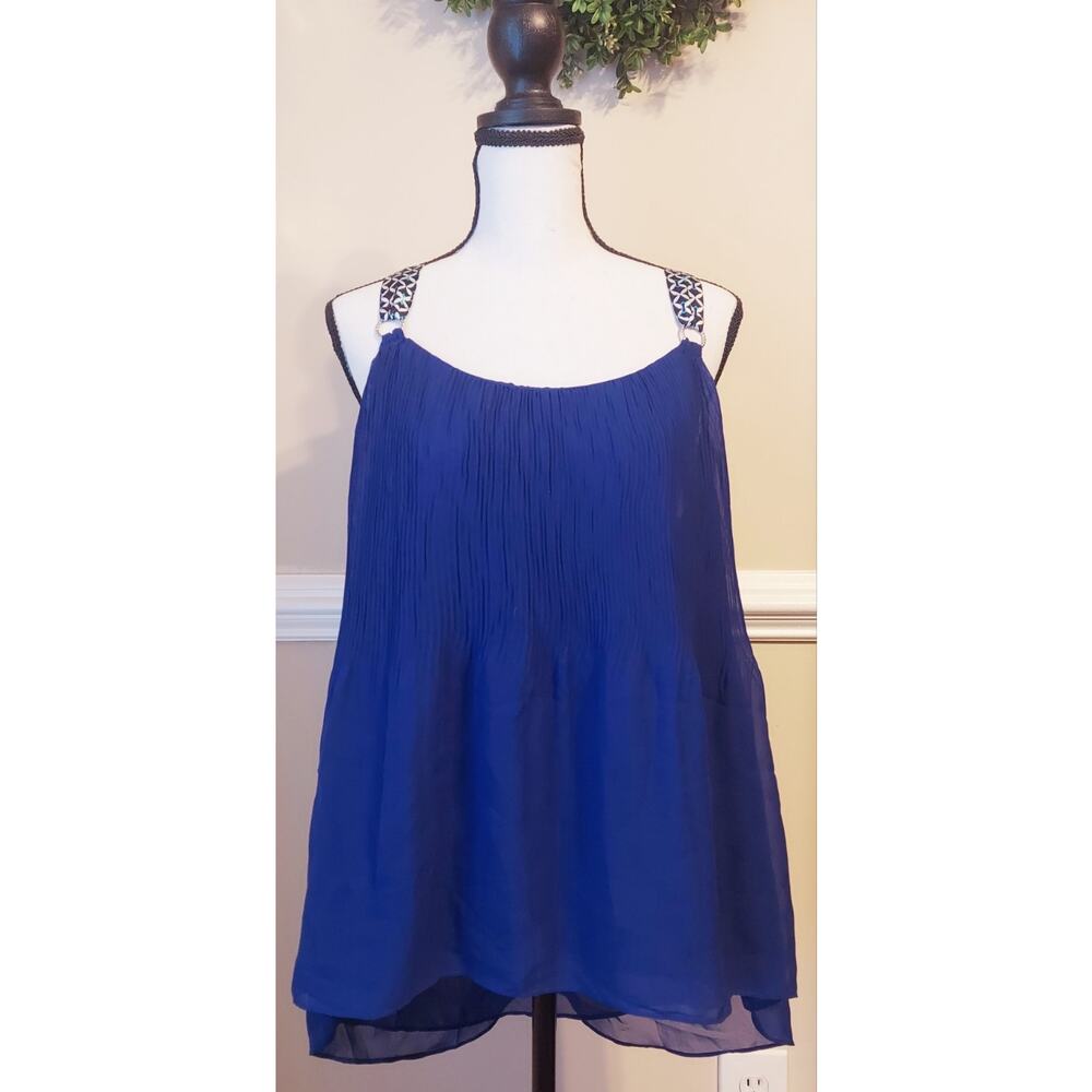 White House Black Market Blue Racker Back Blouse Small Crepe Lined Geometric EUC